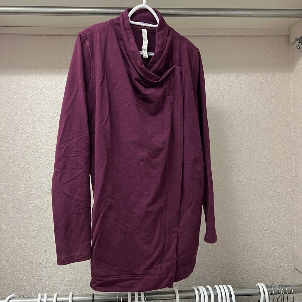 Lululemon Athletica Wrap/Jacket